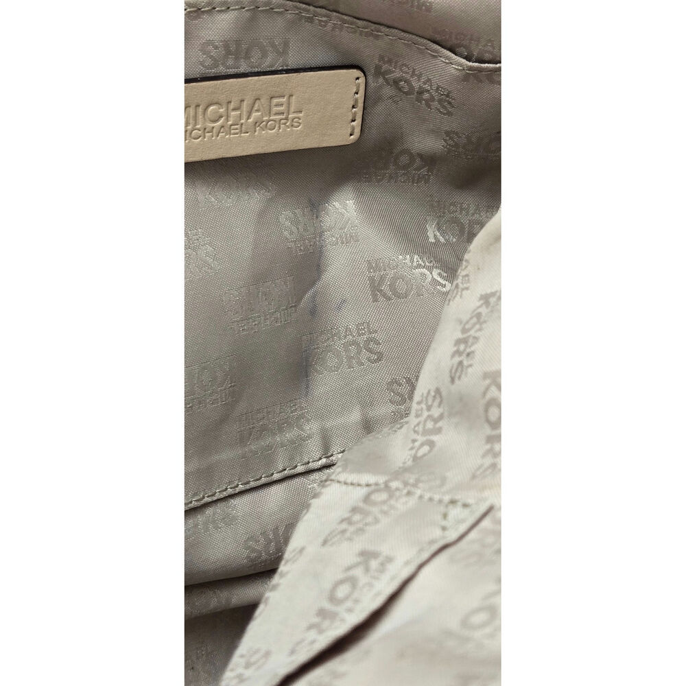 🎄 Michael Kors leather bag medium pewter grey tan gold - Picture 11 of 17